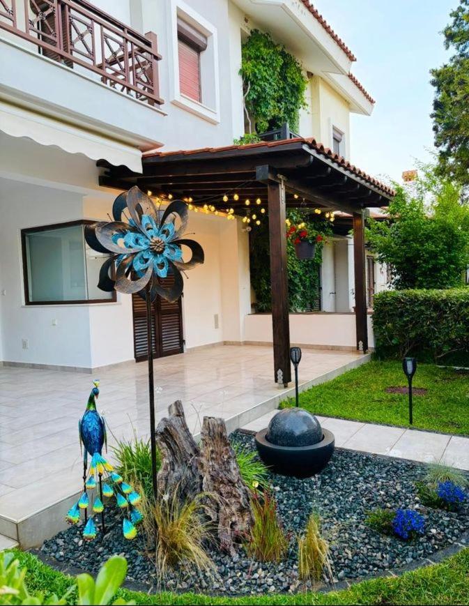 Beach House Nikiti Buitenkant foto